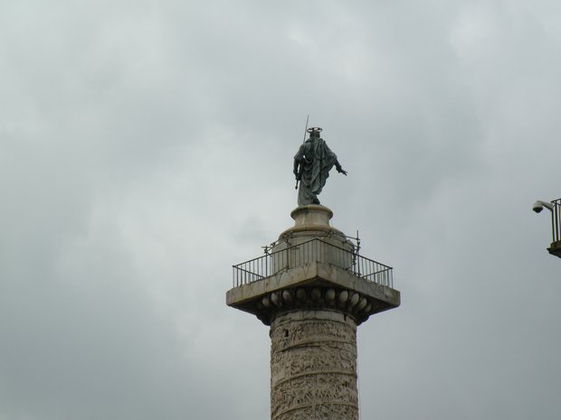  Haut de la Colonne de Marc Aurèle